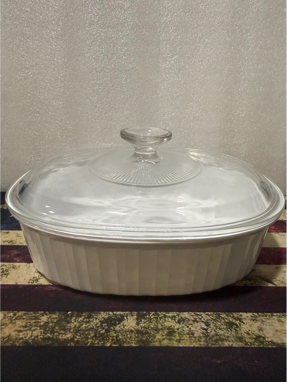 Vintage Corning Ware French White F-12-B 1.8L Casserole Pyrex F-12-C Lid